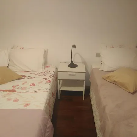 Al Mirador 홈스테이 아베이루